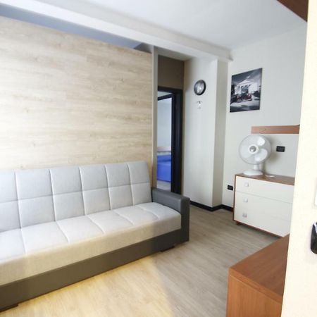 Bed and Breakfast La Casa Del Lago Сирмионе Экстерьер фото
